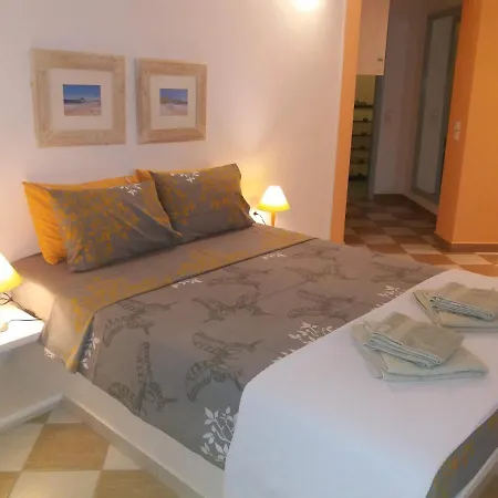 Appartement Emily's Adamantas (Milos)