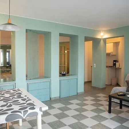 アパート Emily's アダマス