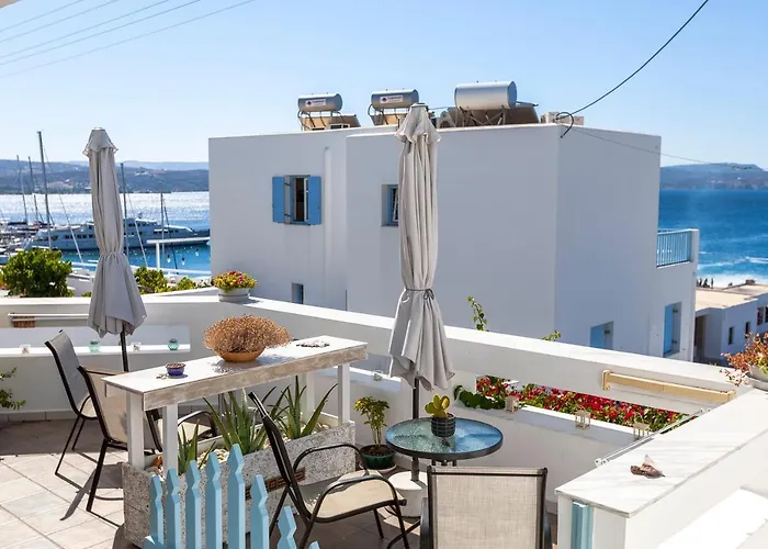 Emily's Adamantas (Milos)