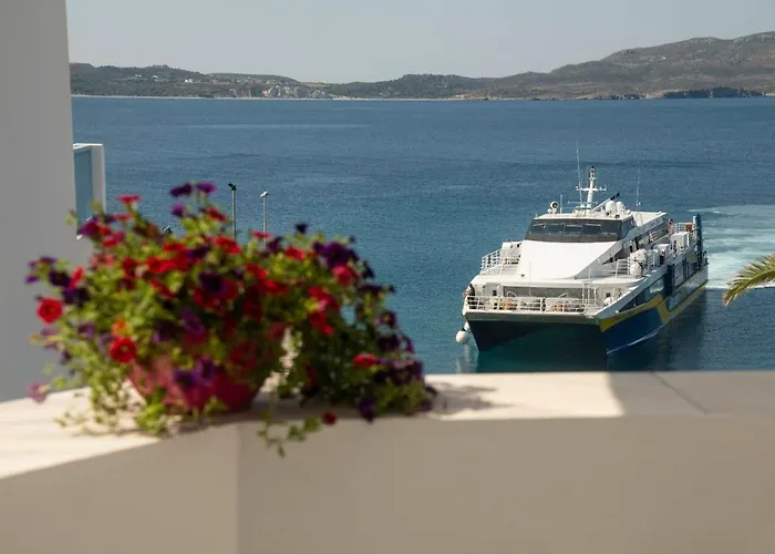 Emily's Adamantas (Milos)